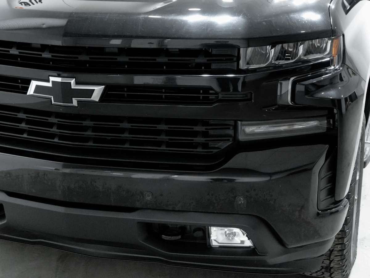 2019 Chevrolet Silverado 1500 RST — photo 4