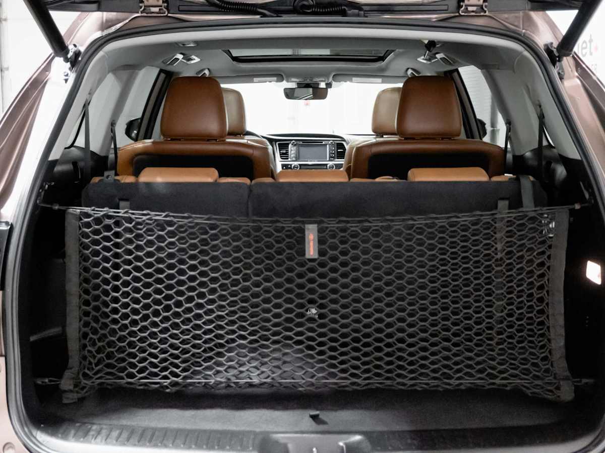 2019 Toyota Highlander Limited — photo 8