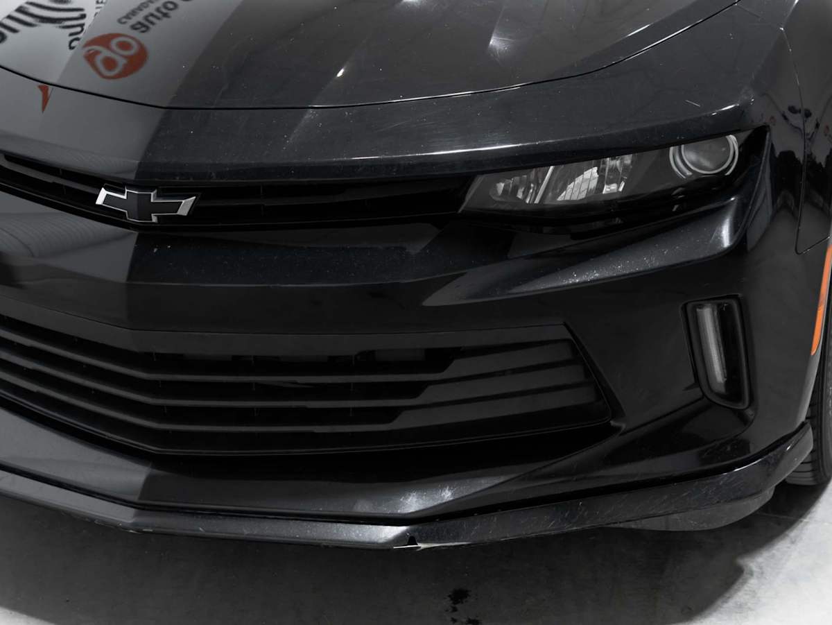 2018 Chevrolet Camaro 1LT — photo 4