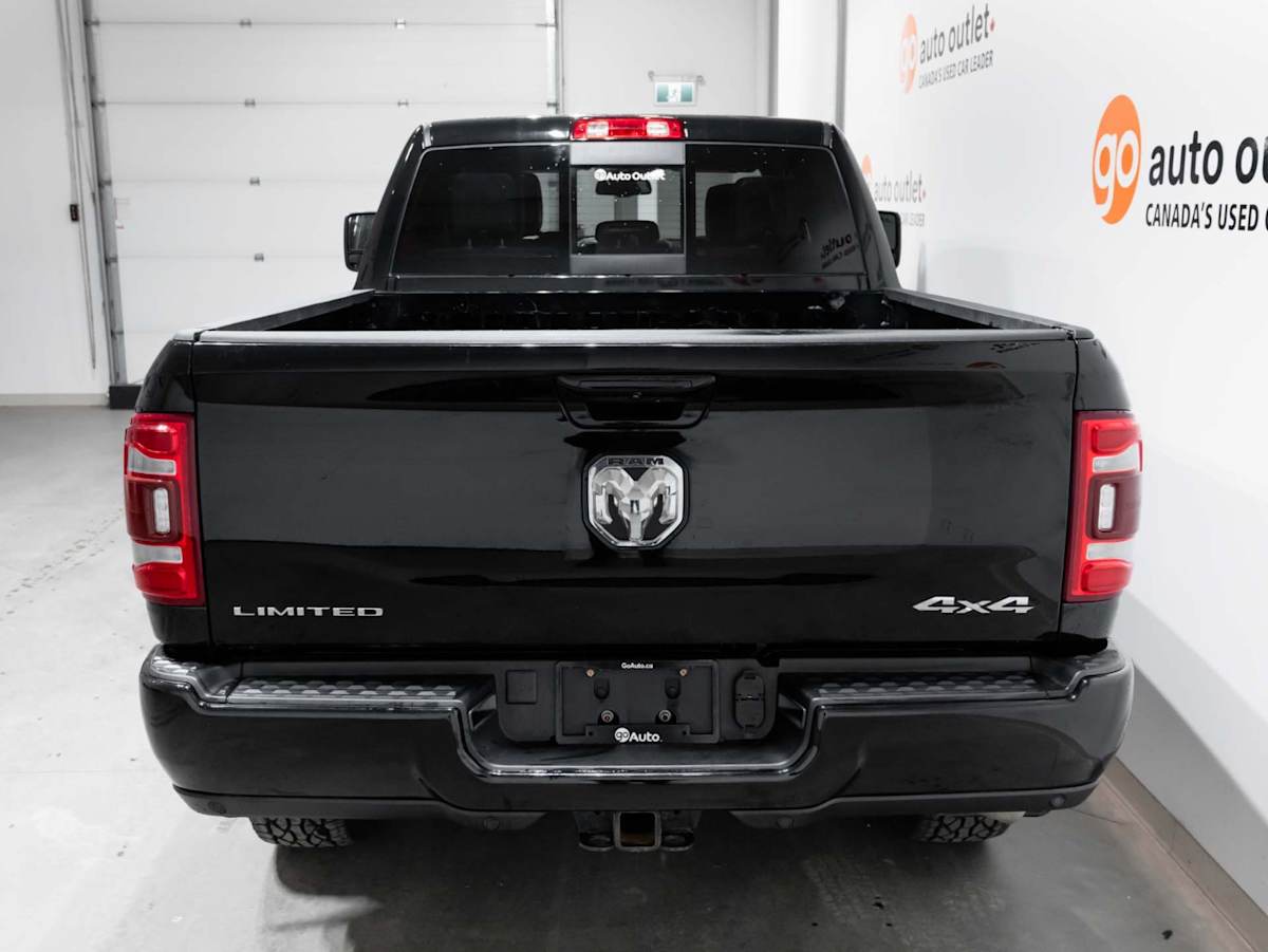 2024 Ram 2500 Limited — photo 8
