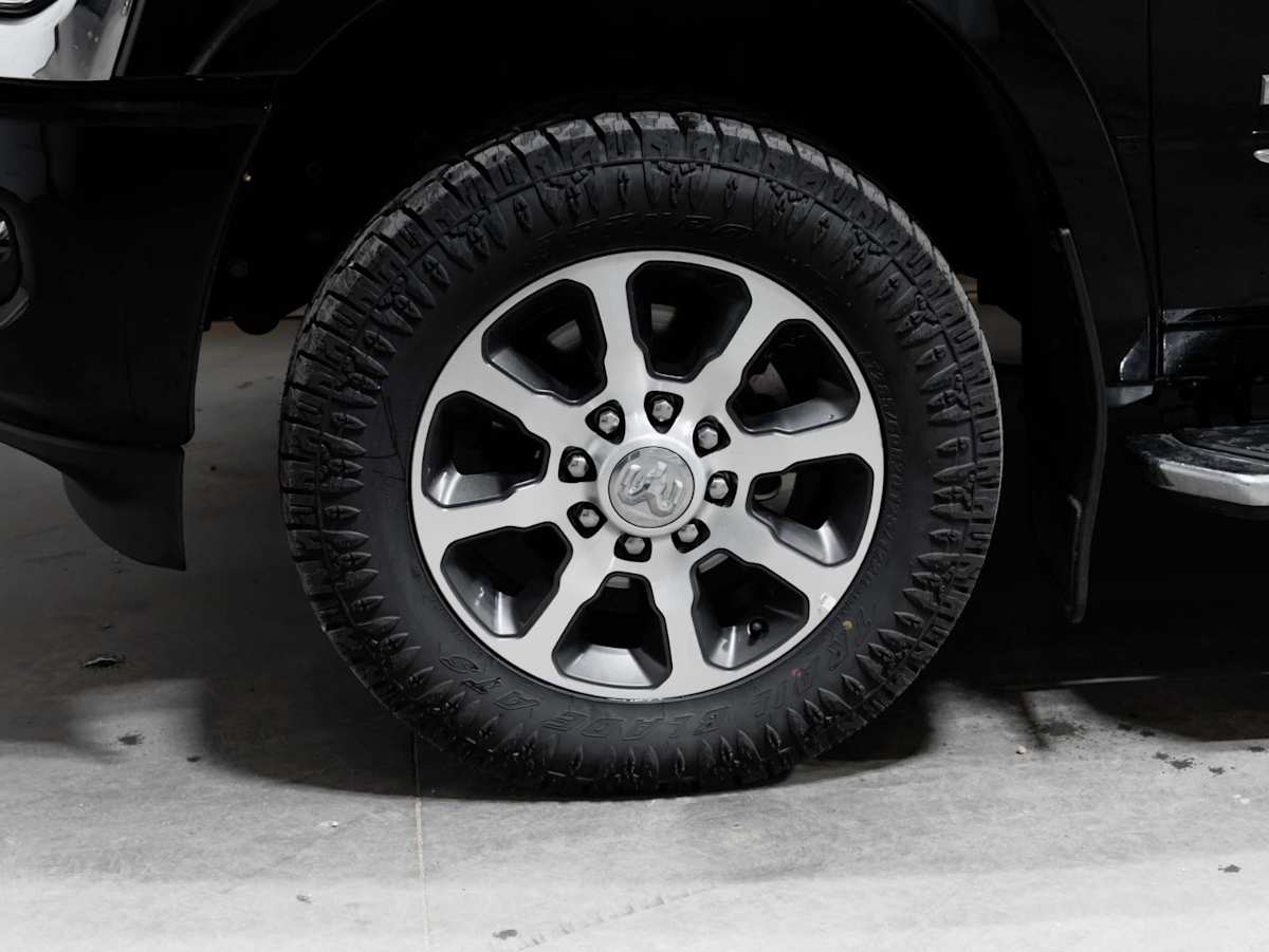 2024 Ram 2500 Limited — photo 7