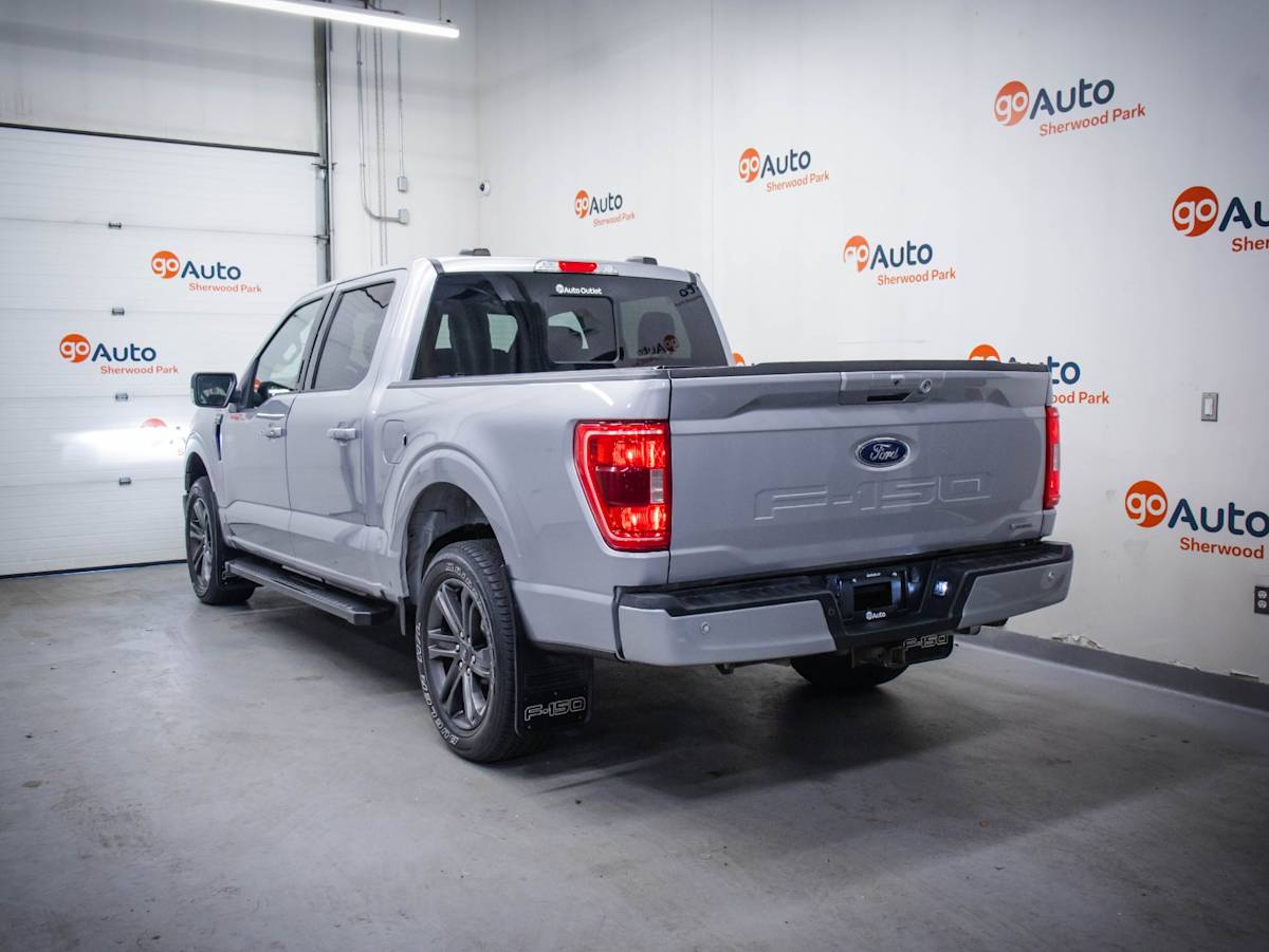 2021 Ford F-150 XLT — photo 8