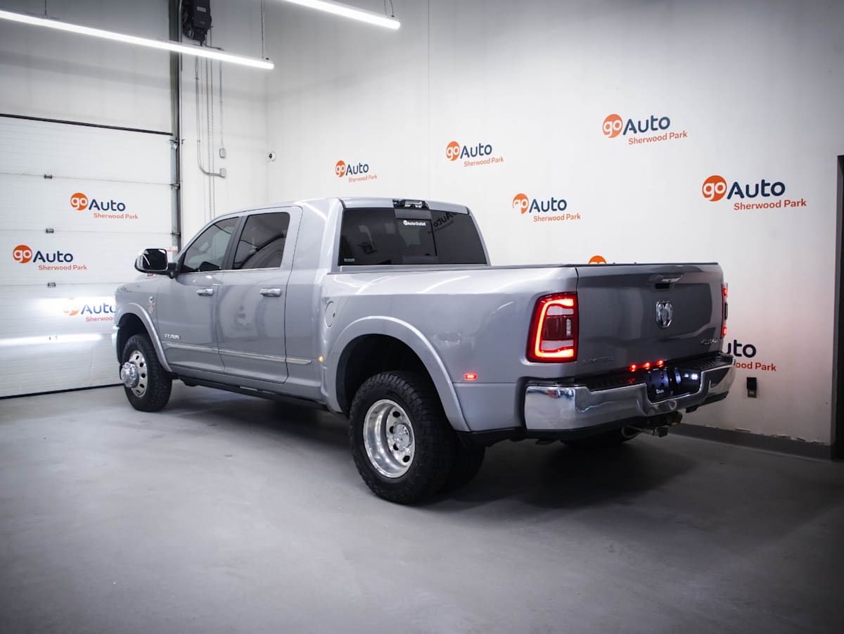 2021 Ram 3500 Limited — photo 6