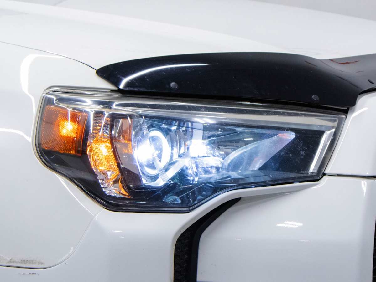 2020 Toyota 4Runner 4WD — photo 3