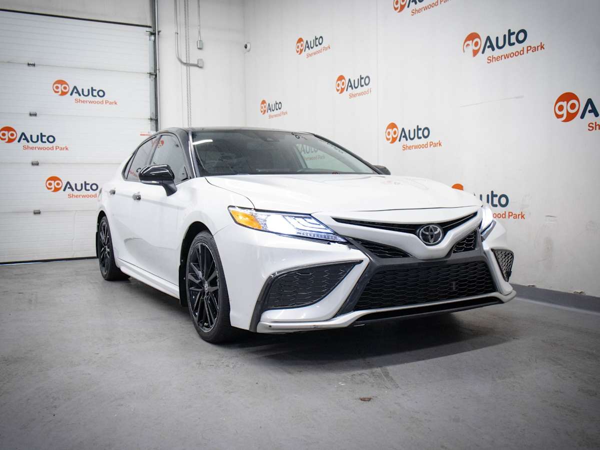2023 Toyota Camry XSE — photo 1