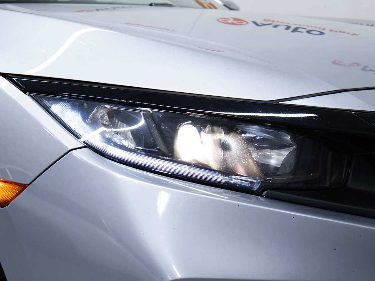2020 Honda Civic Sedan LX — photo 3