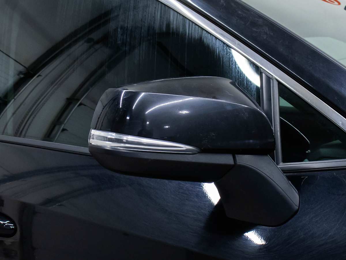 2022 Toyota RAV4 LE — photo 4