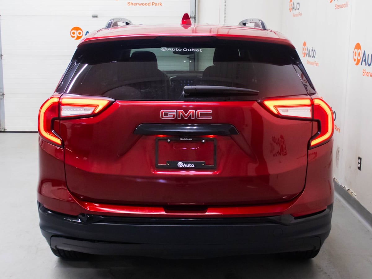 2022 GMC Terrain SLE — photo 8