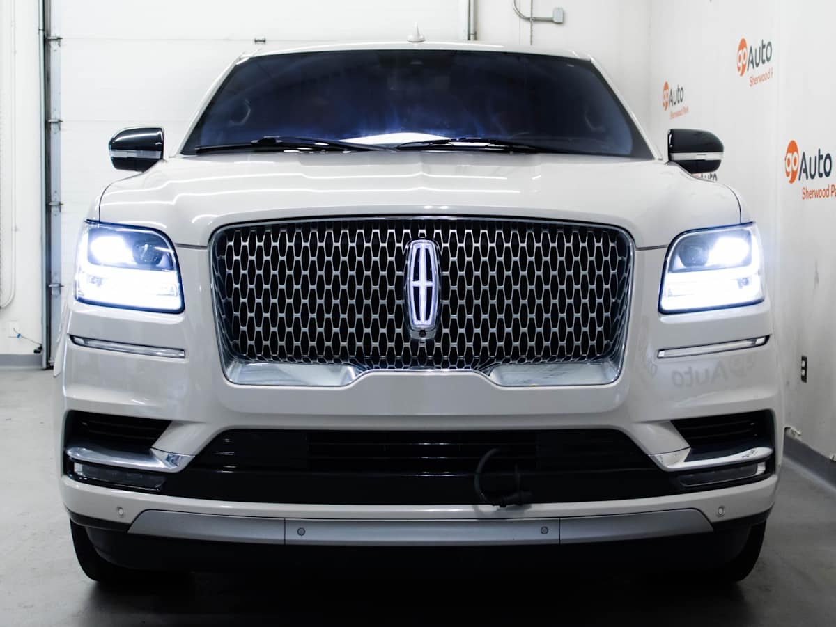 2019 Lincoln Navigator L Reserve — photo 2