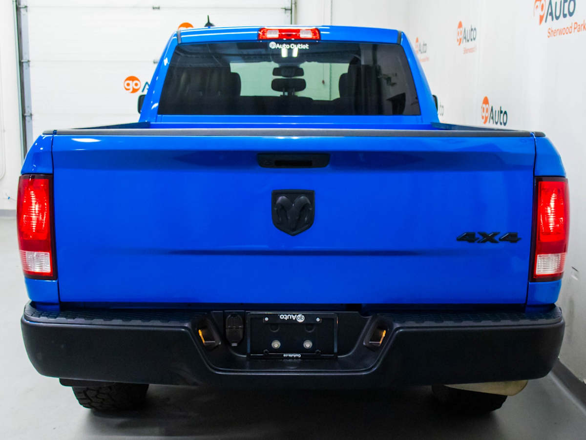 2021 Ram 1500 Classic Express — photo 8