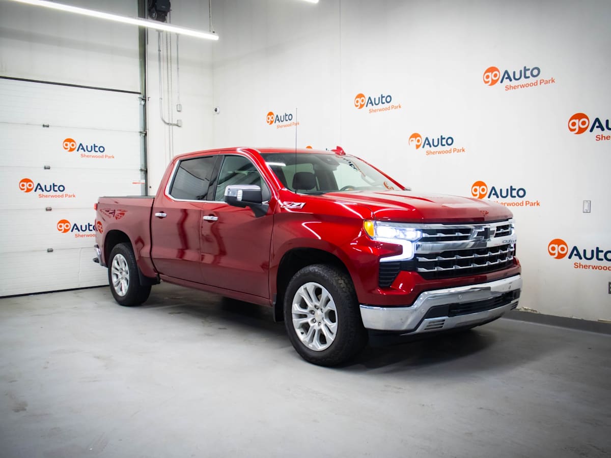 2024 Chevrolet Silverado 1500 LTZ — photo 1