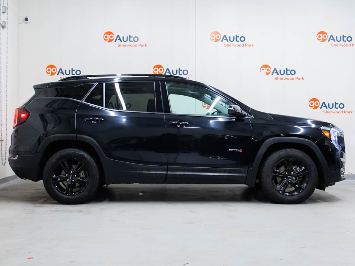 2022 GMC Terrain AT4 — photo 6