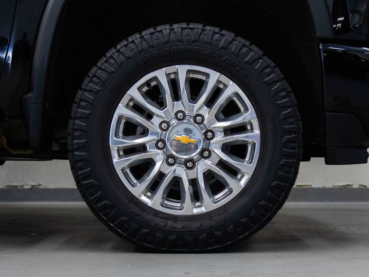 2023 Chevrolet Silverado 2500HD High Country — photo 5
