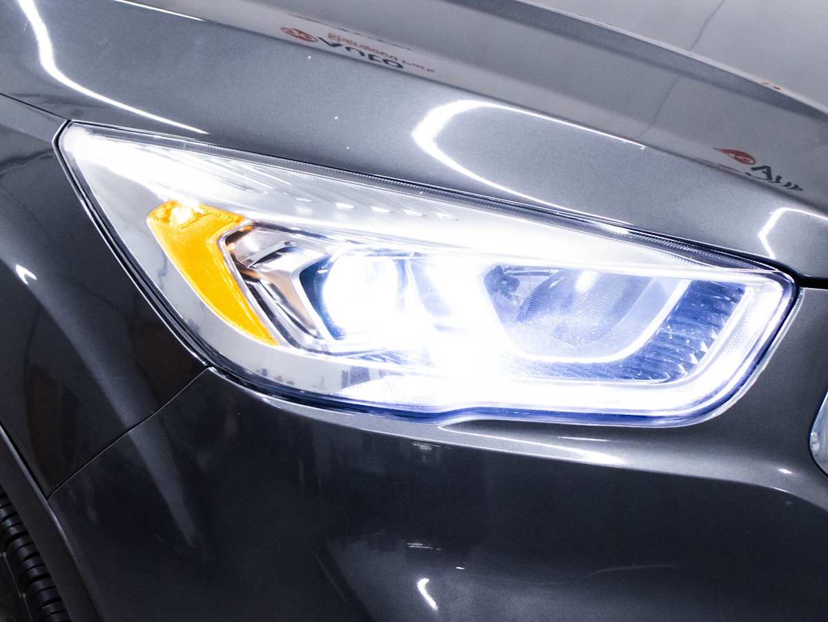 2018 Ford Escape SEL — photo 3