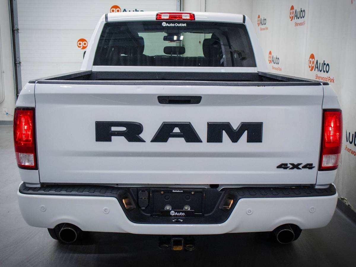 2022 Ram 1500 Classic Express — photo 7