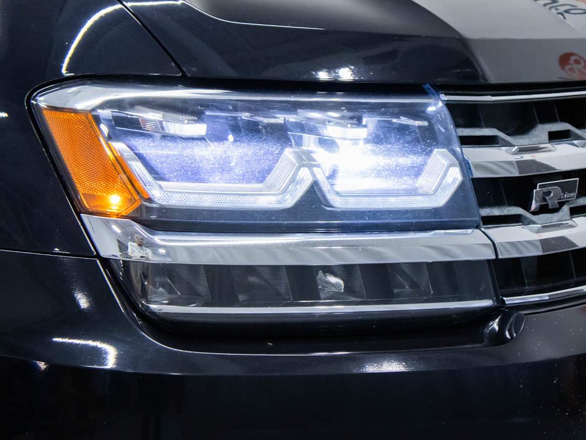 2018 Volkswagen Atlas Execline — photo 3