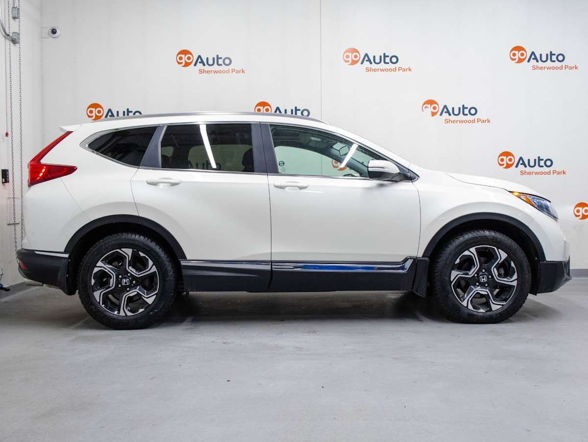 2017 Honda CR-V Touring — photo 6
