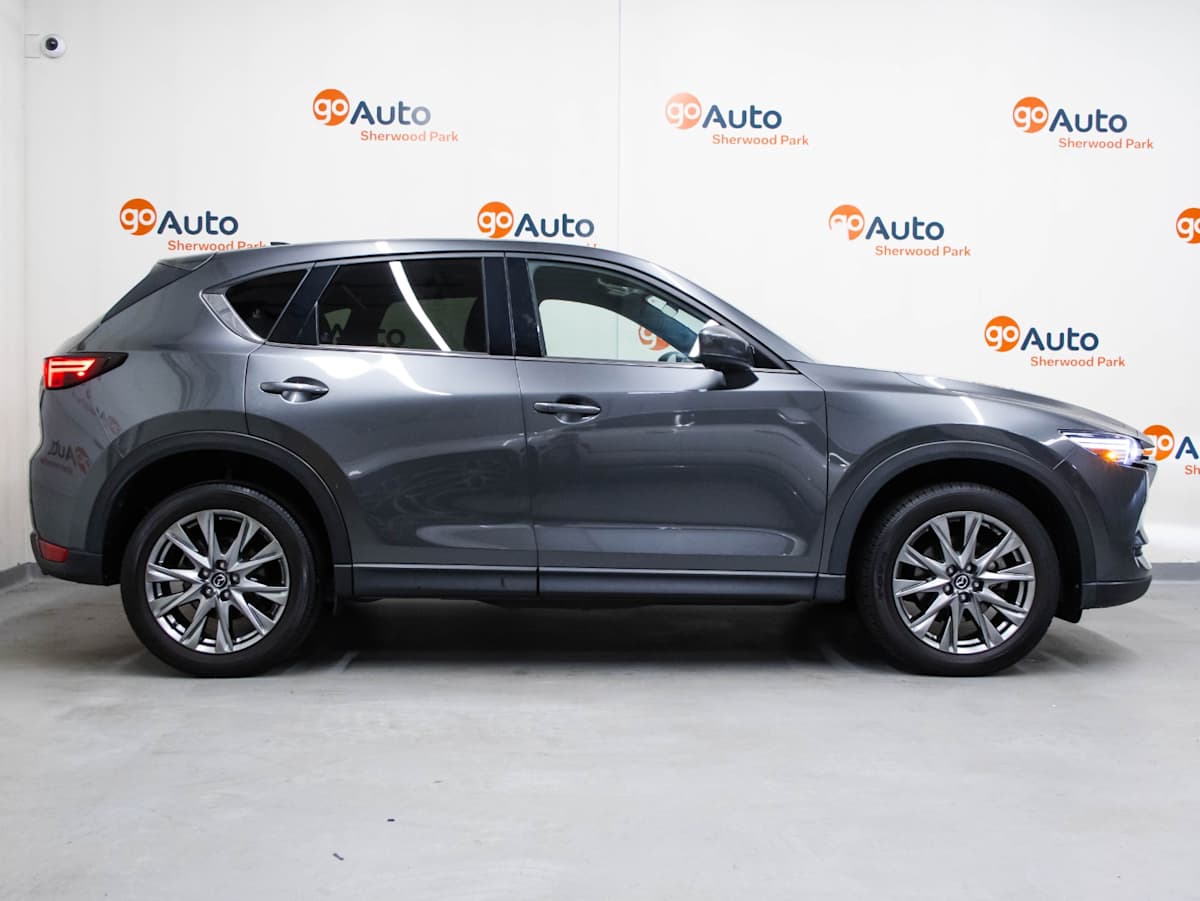 2021 Mazda CX-5 Signature — photo 6