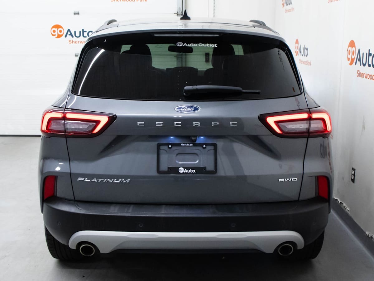 2024 Ford Escape Platinum — photo 8