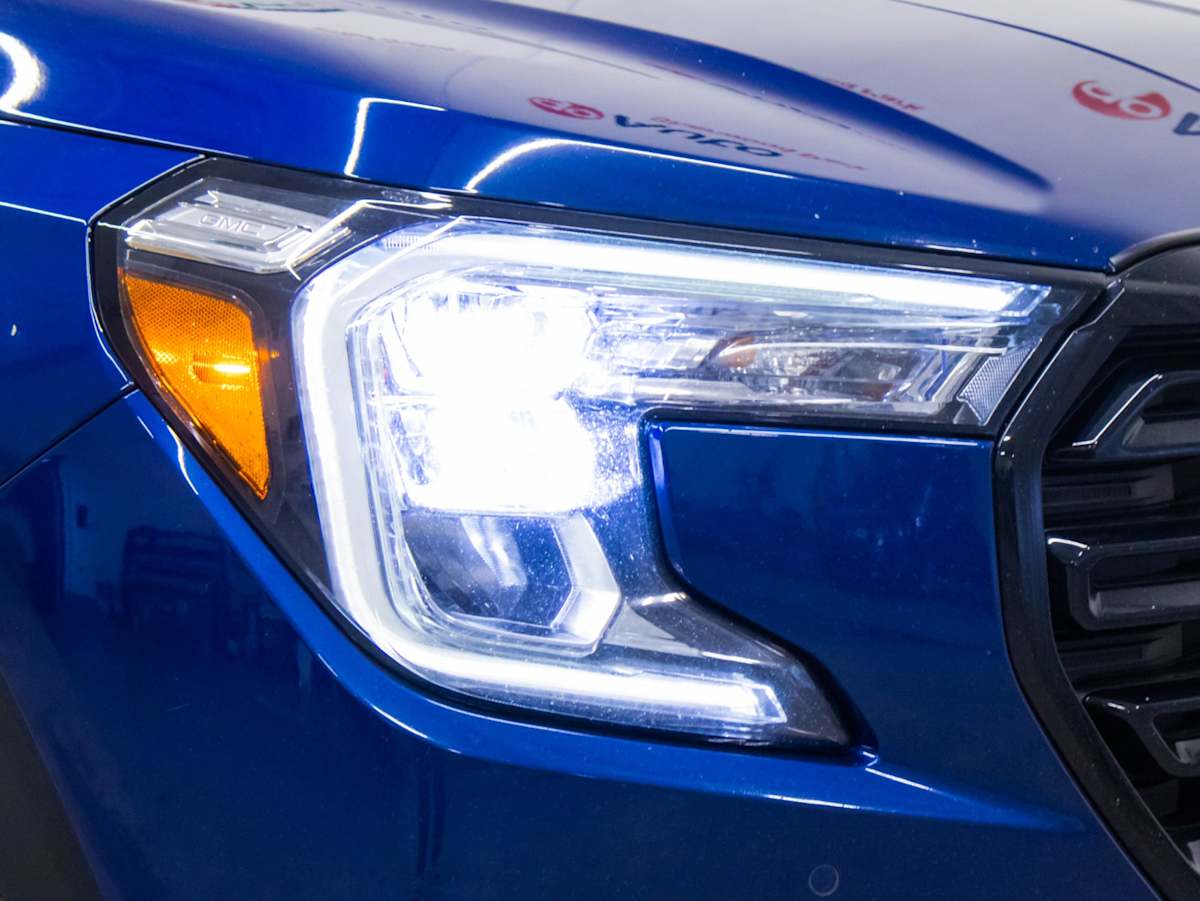 2022 GMC Terrain SLT — photo 3