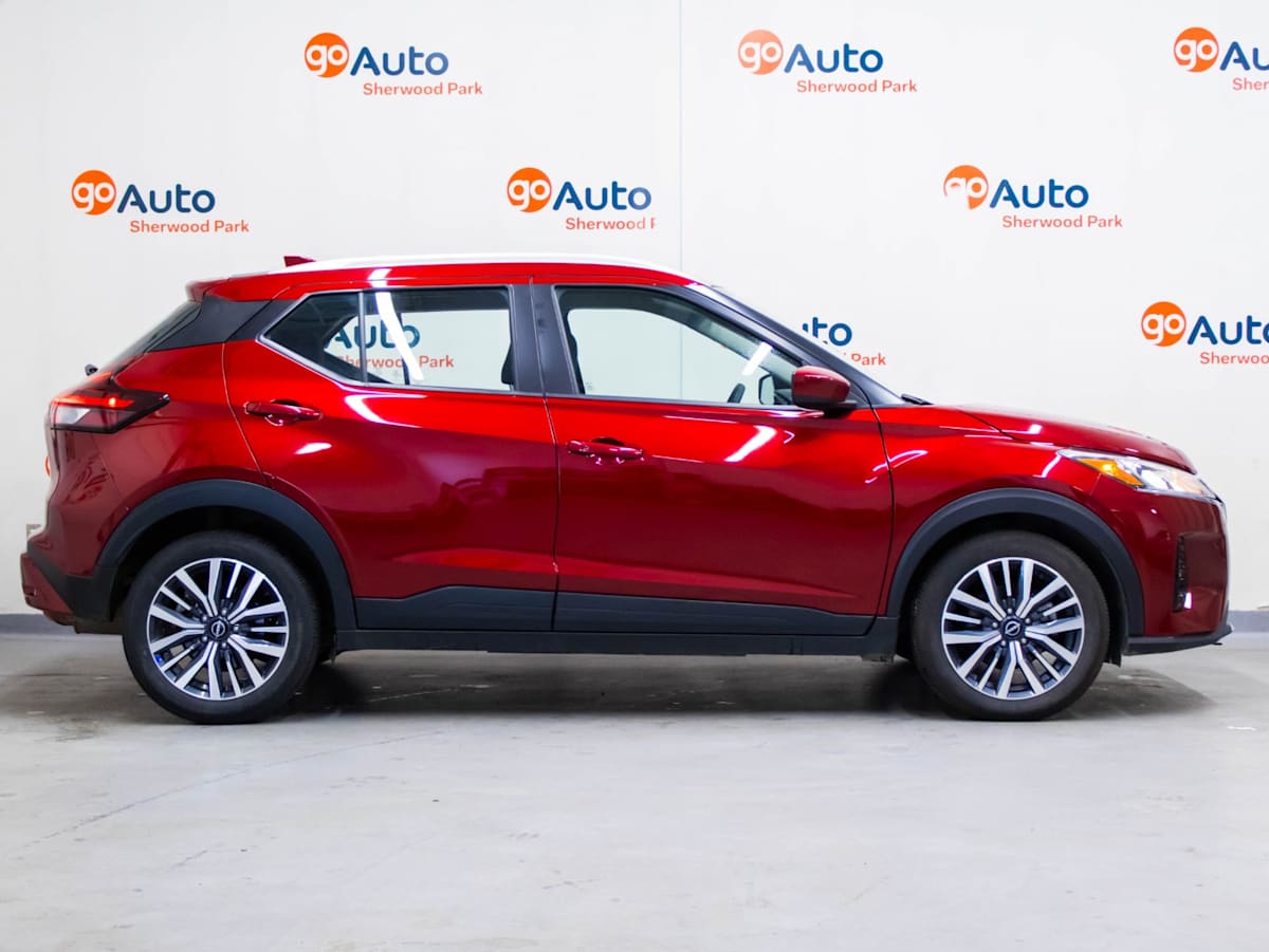 2025 Nissan Kicks Play SV — photo 6