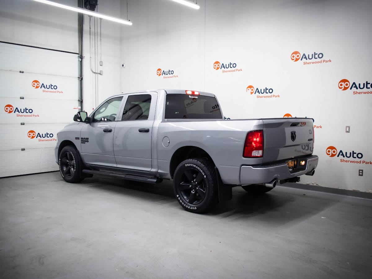 2021 Ram 1500 Classic Express — photo 7