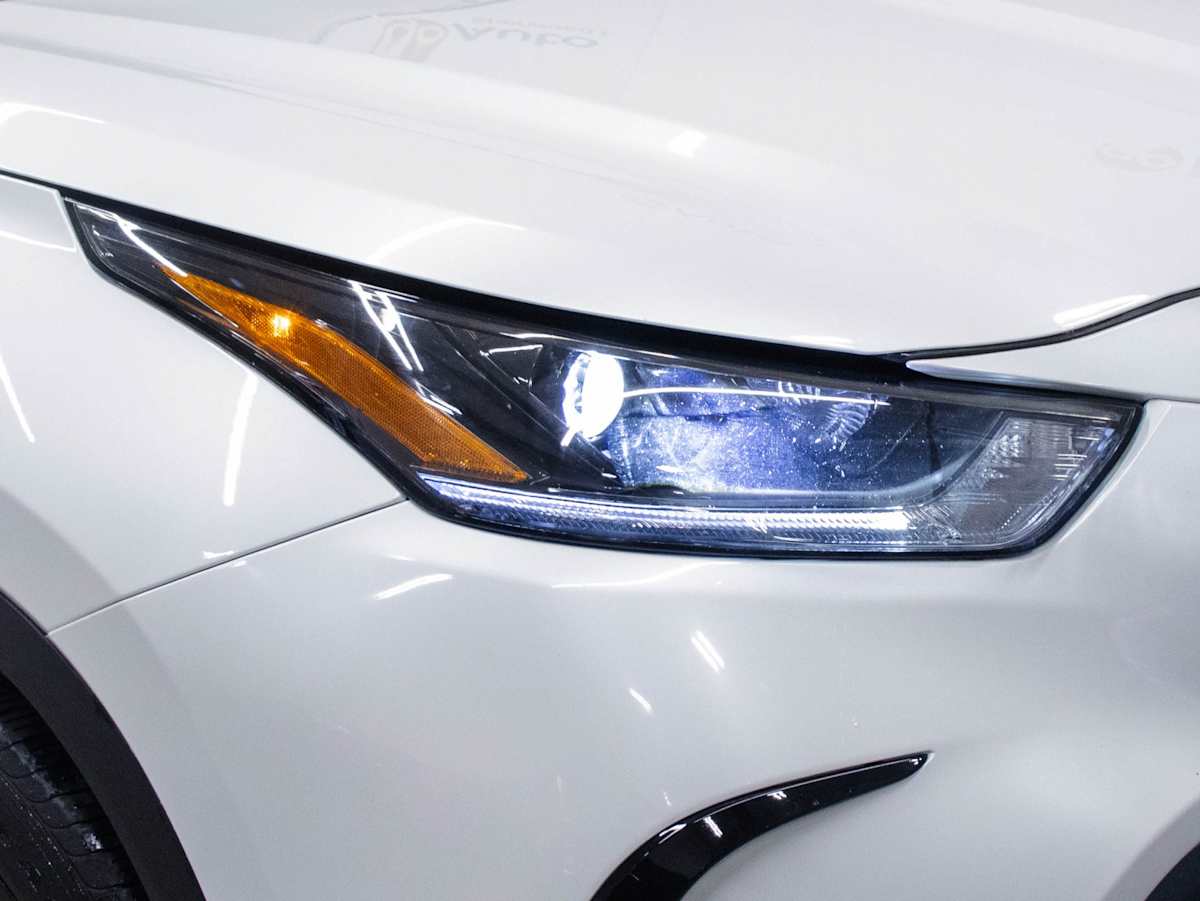 2023 Toyota Highlander XSE — photo 3