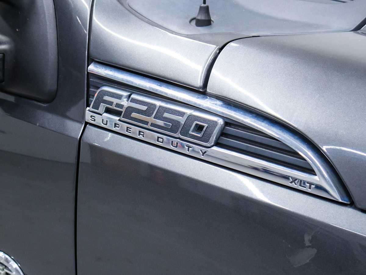 2016 Ford Super Duty F-250 SRW XLT — photo 6