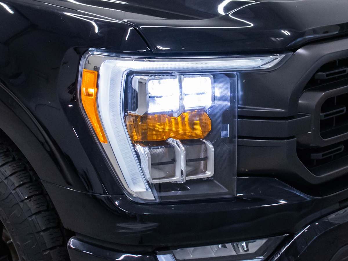 2021 Ford F-150 XLT — photo 3