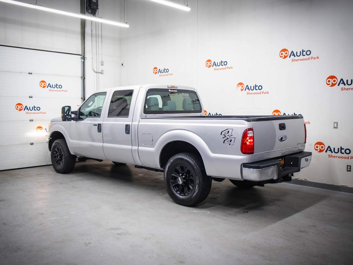 2015 Ford Super Duty F-250 SRW XLT — photo 7