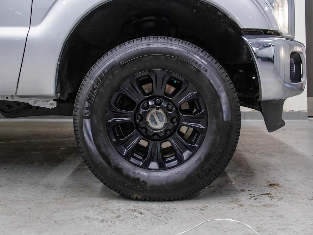 2015 Ford Super Duty F-250 SRW XLT — photo 6