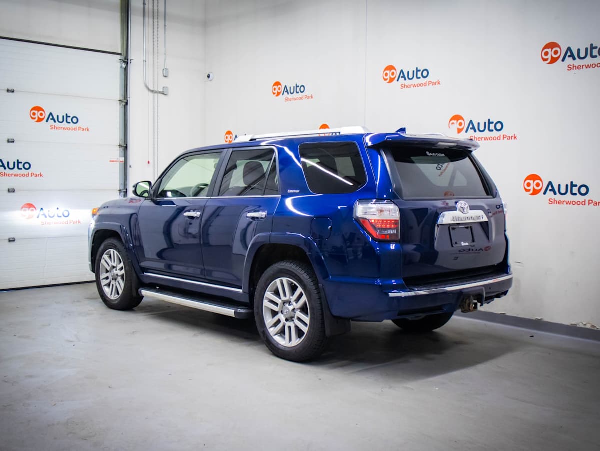 2022 Toyota 4Runner 4WD — photo 7