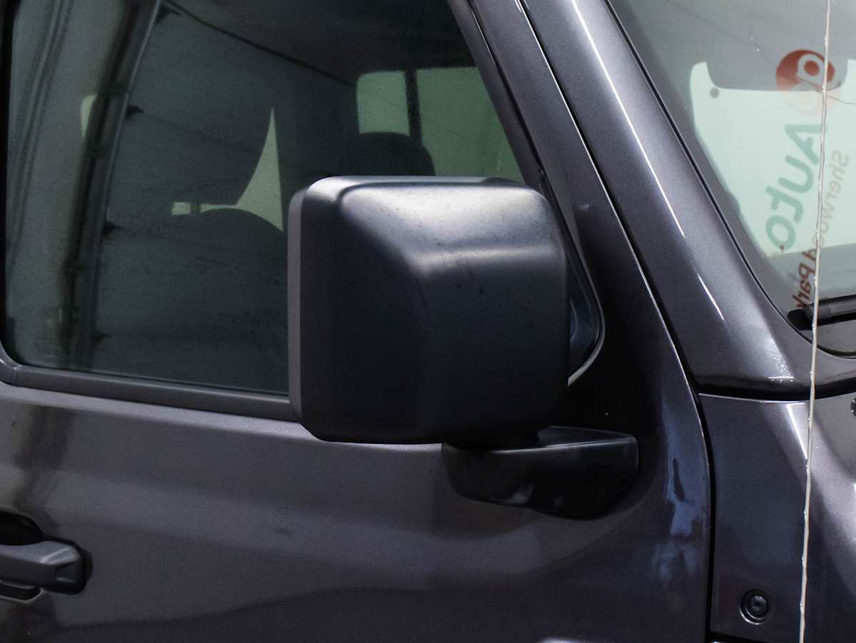 2019 Jeep Wrangler Unlimited Sahara — photo 4