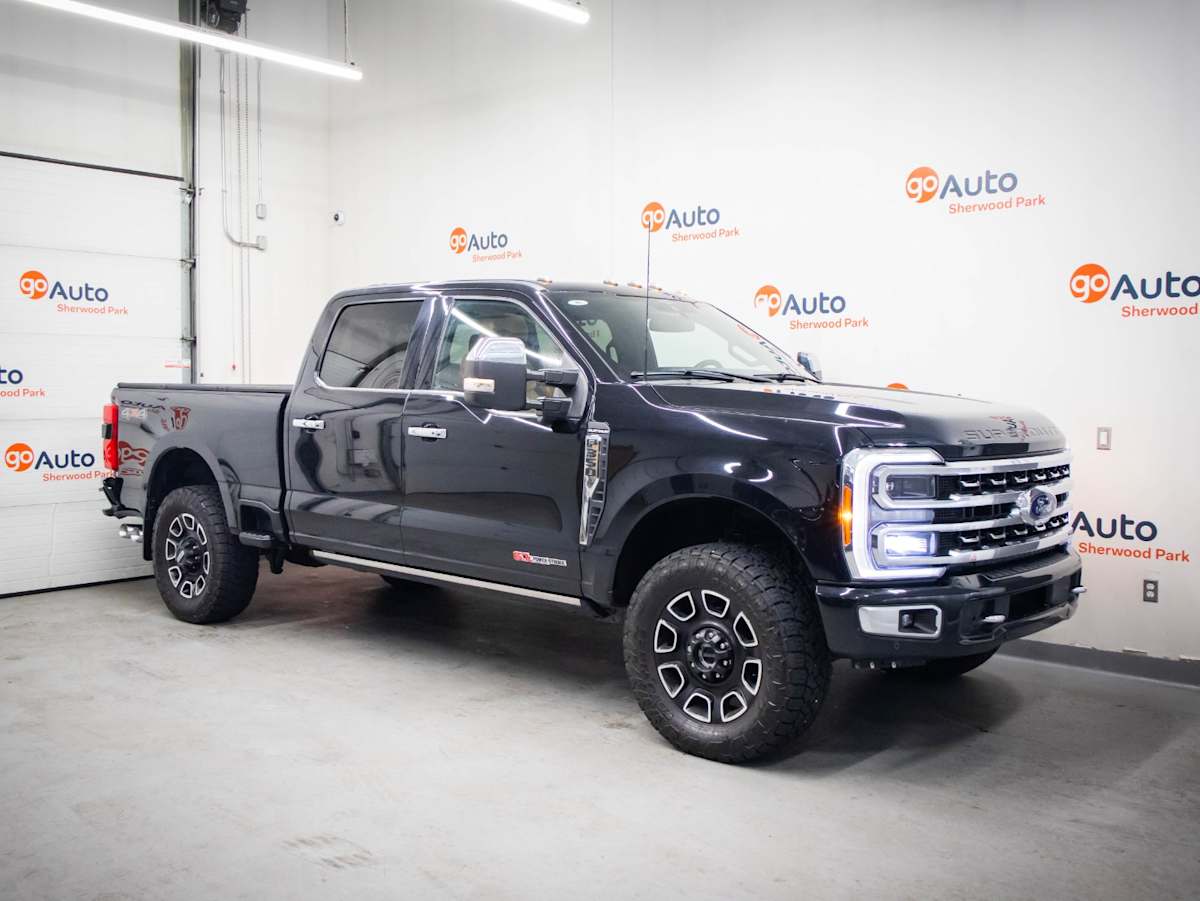 2023 Ford Super Duty F-350 SRW Platinum — photo 1