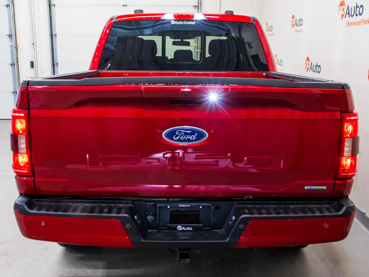 2021 Ford F-150 XLT — photo 8