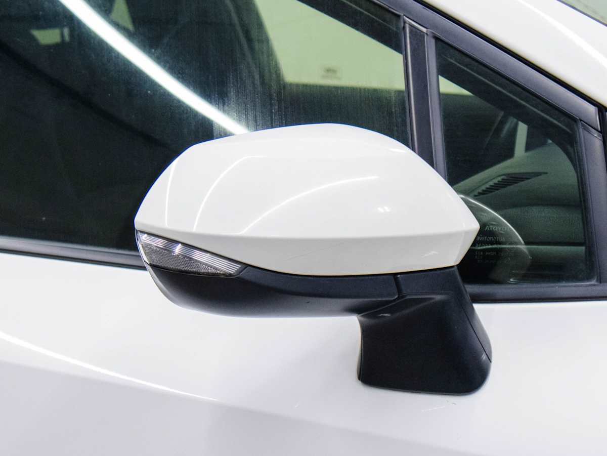 2019 Toyota Corolla Hatchback — photo 4