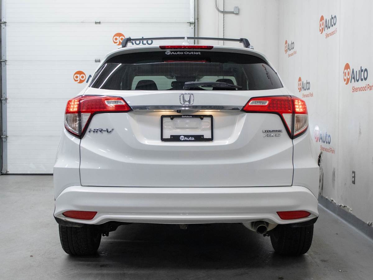 2020 Honda HR-V Touring — photo 8