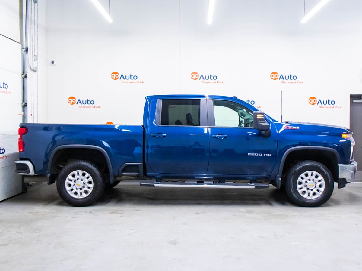 2022 Chevrolet Silverado 2500HD LT — photo 7