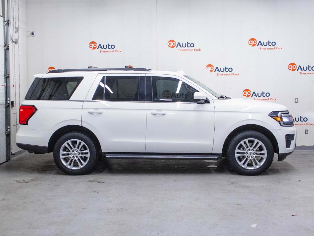 2022 Ford Expedition XLT — photo 6