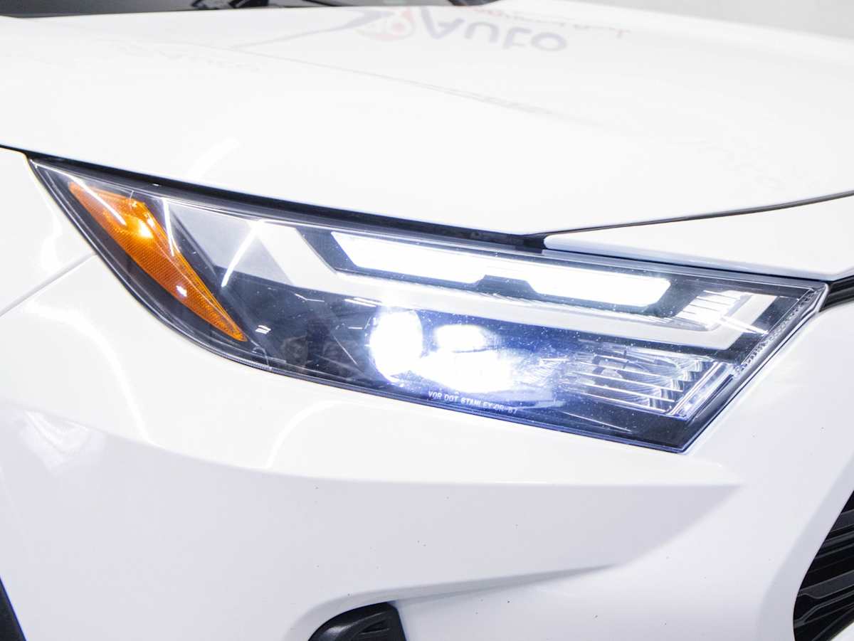 2022 Toyota RAV4 XLE — photo 3