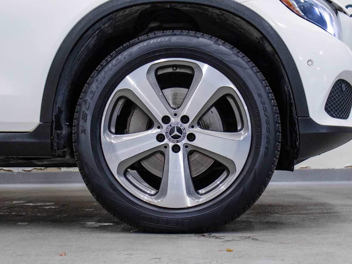 2019 Mercedes-Benz GLC GLC 300 — photo 5