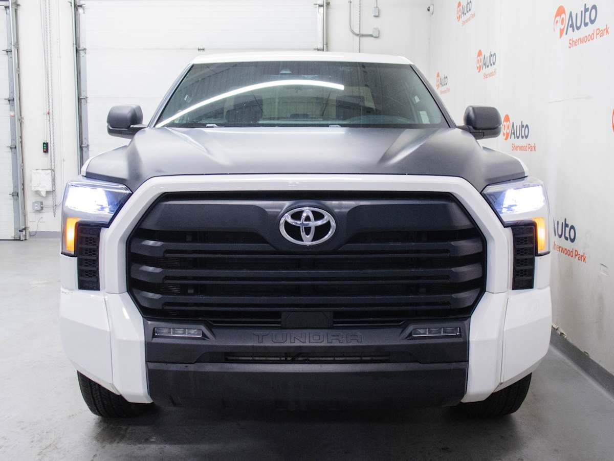 2025 Toyota Tundra SR — photo 2
