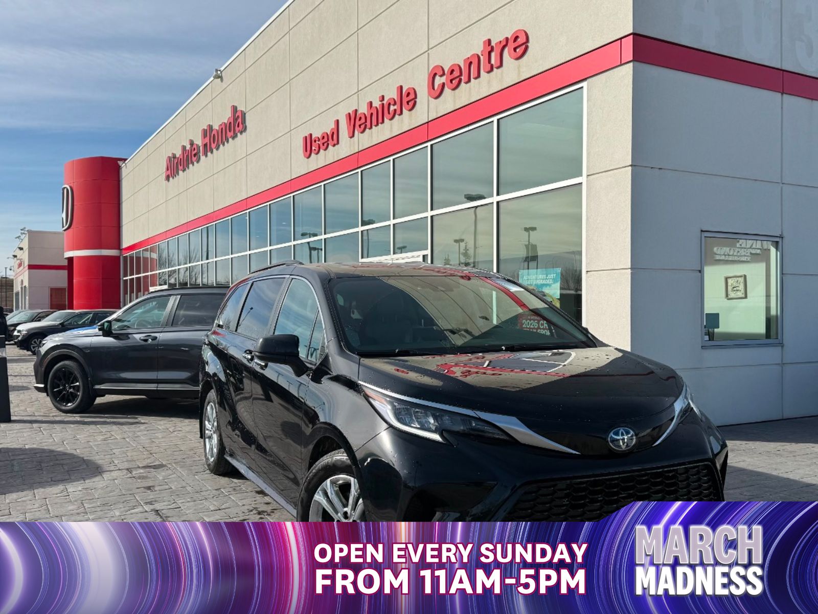 Toyota Sienna XSE 7-Passenger AWD