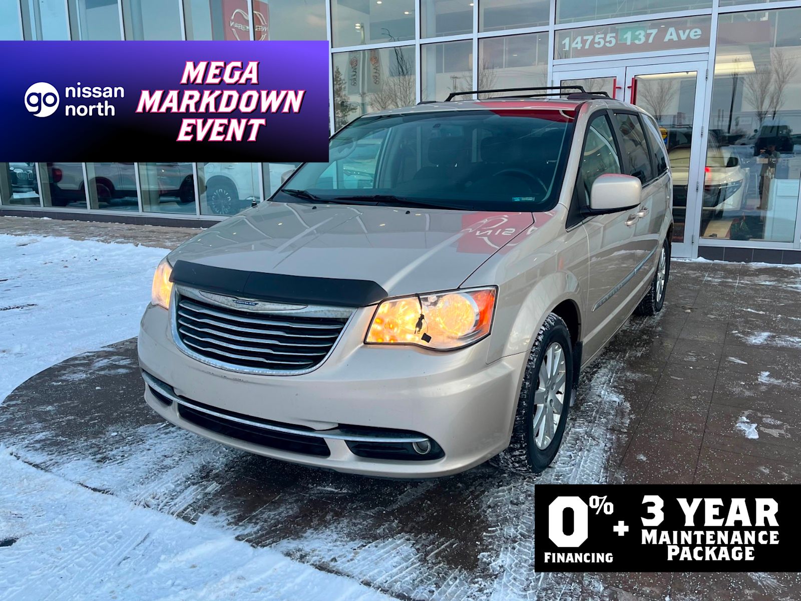 2014 Chrysler Town & Country Touring FWD