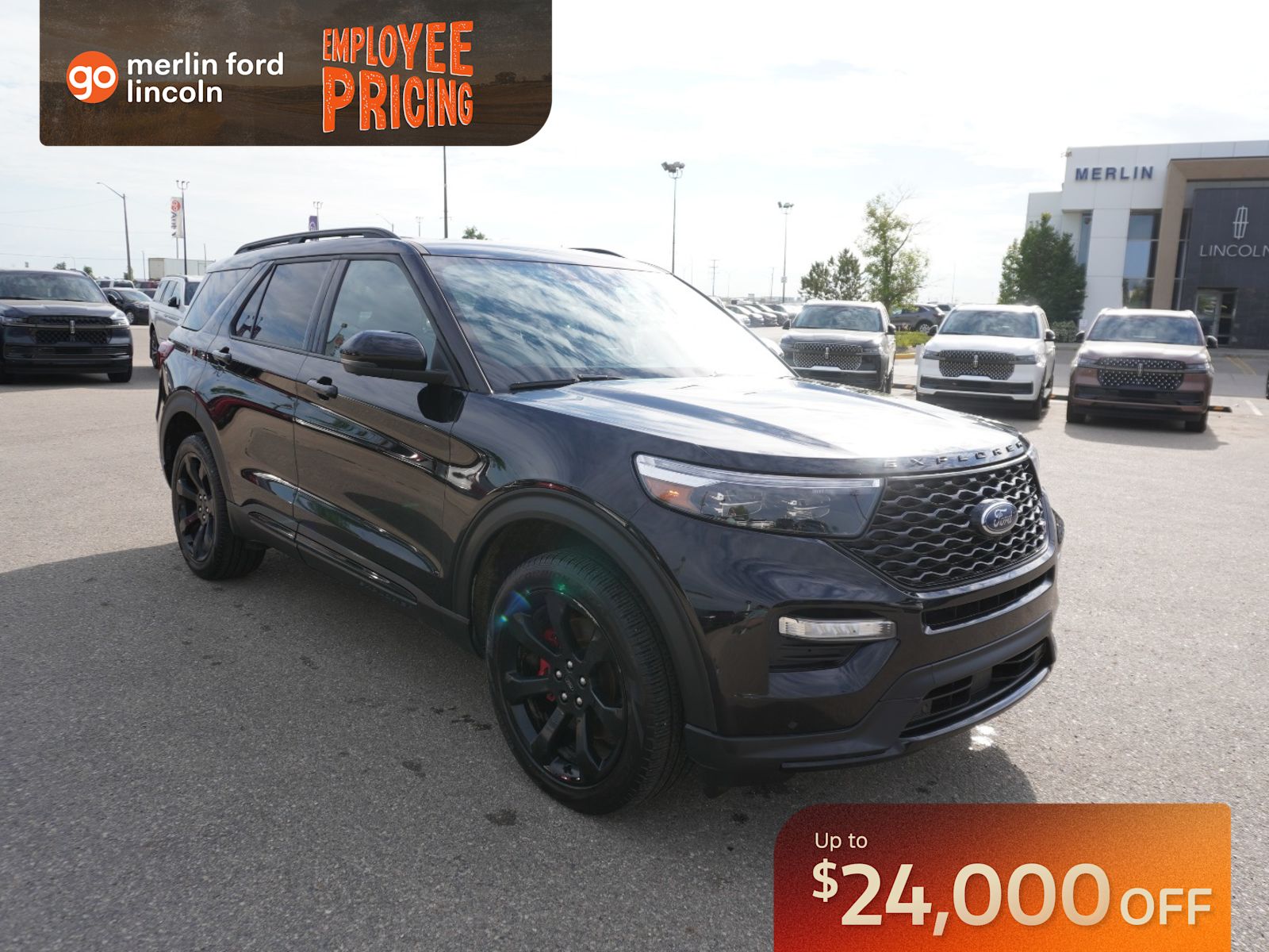  2023 Ford Explorer ST AWD   