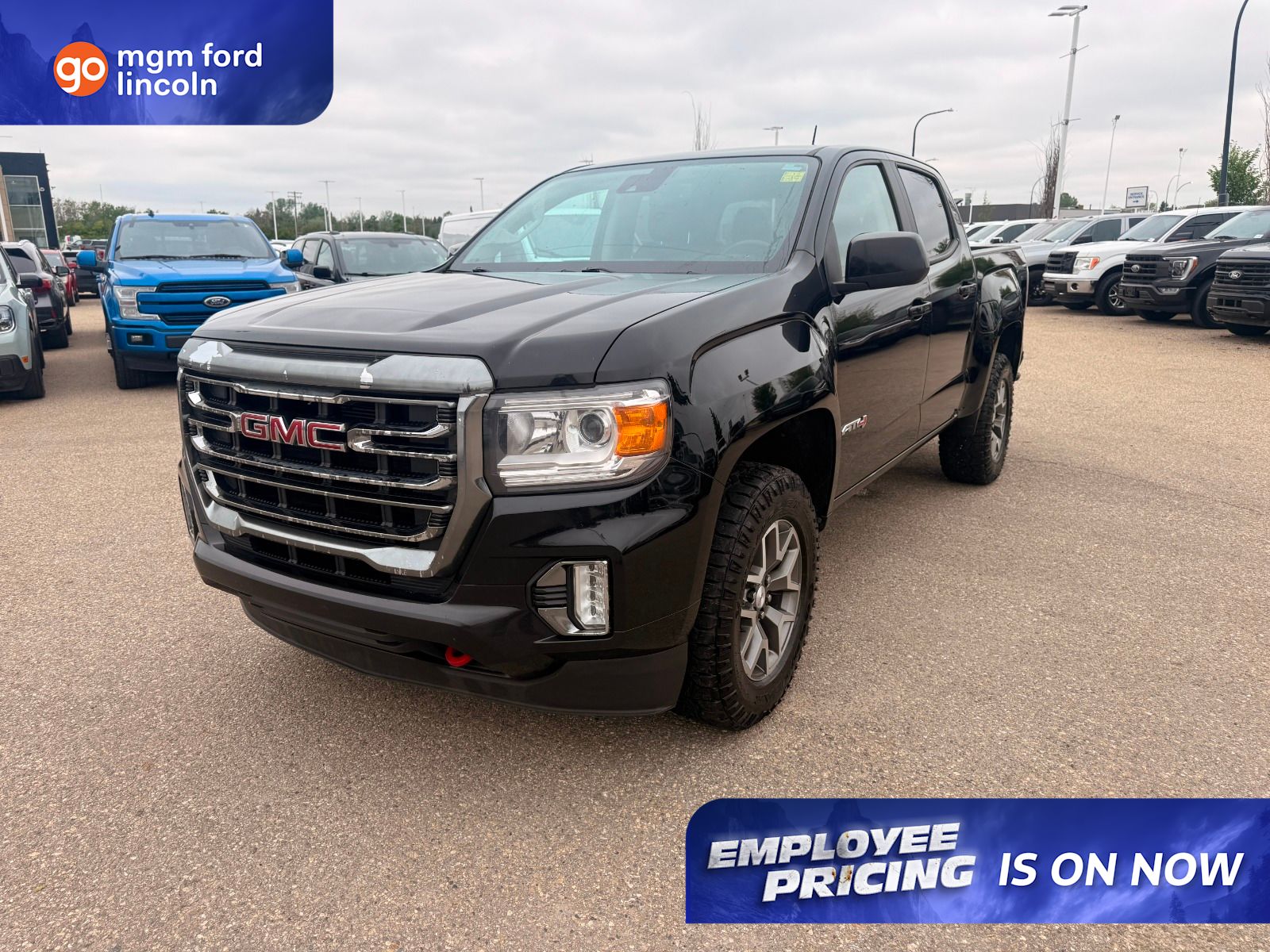 2021 GMC Canyon AT4 Crew Cab 4WD with Leather