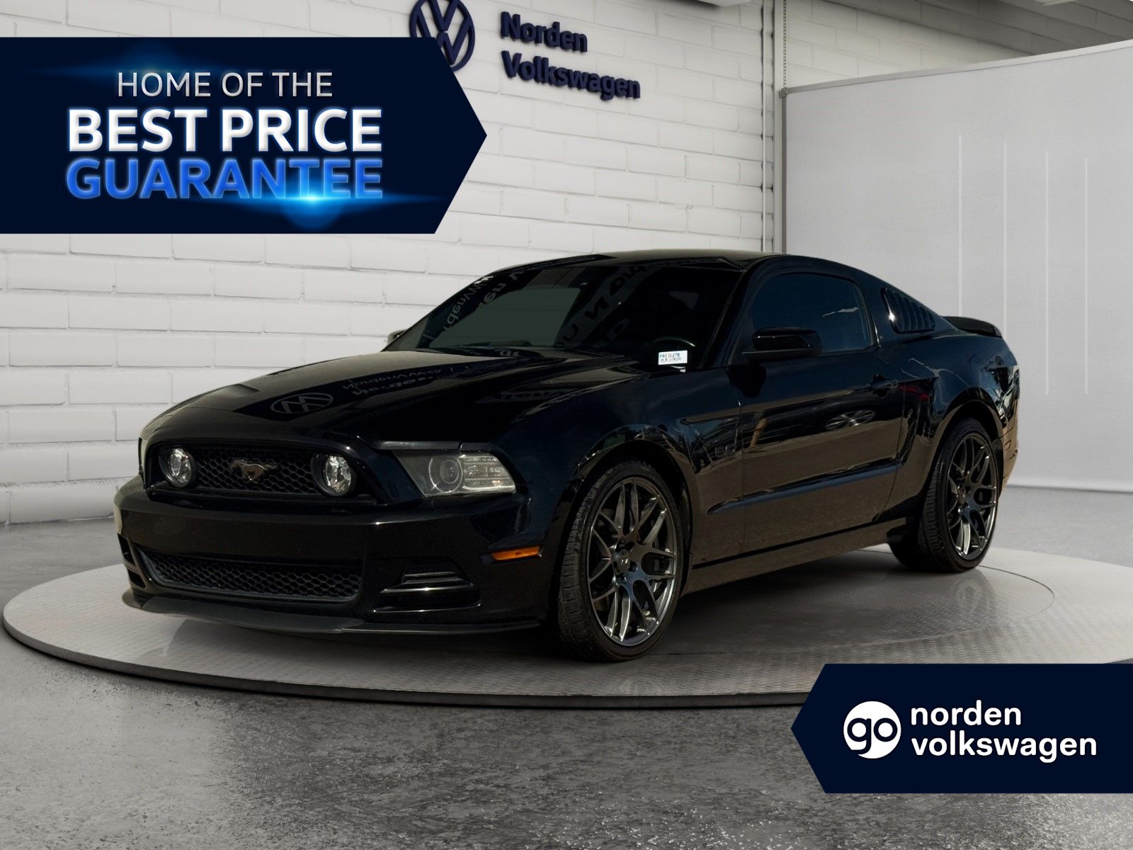  2014 Ford Mustang Coupe Rear-Wheel Drive 6-Speed Manual