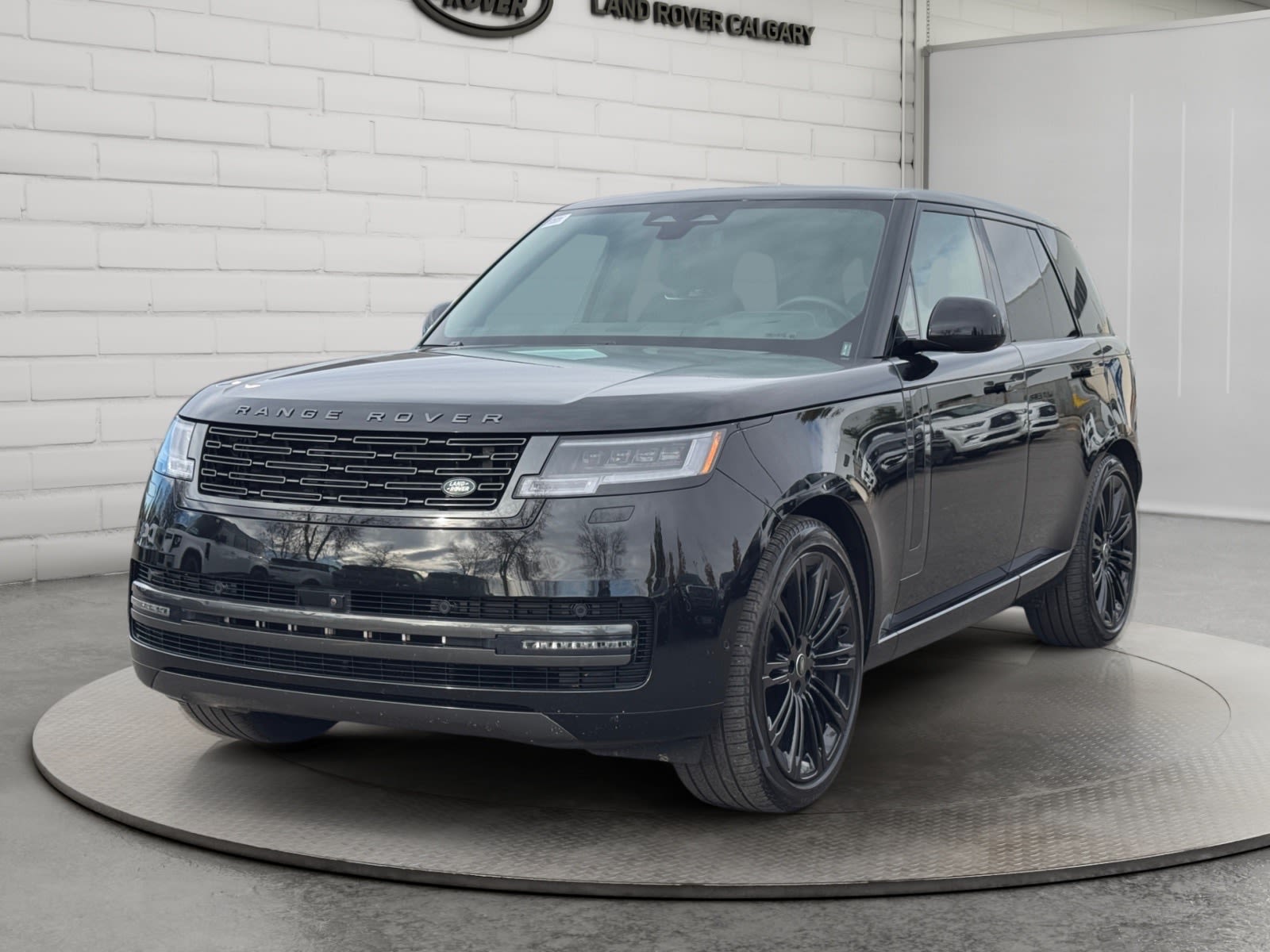 2024 Land Rover Range Rover SUV / Crossover All-Wheel Drive 8-Speed Automatic