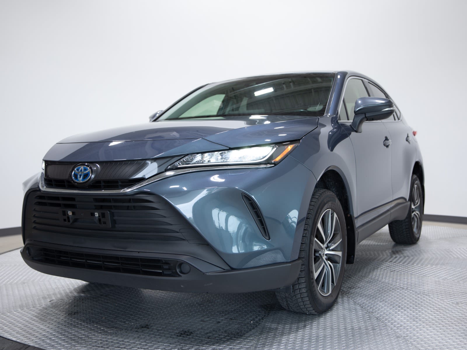  2022 Toyota Venza SUV / Crossover All-Wheel Drive Continuously Variable Transmission