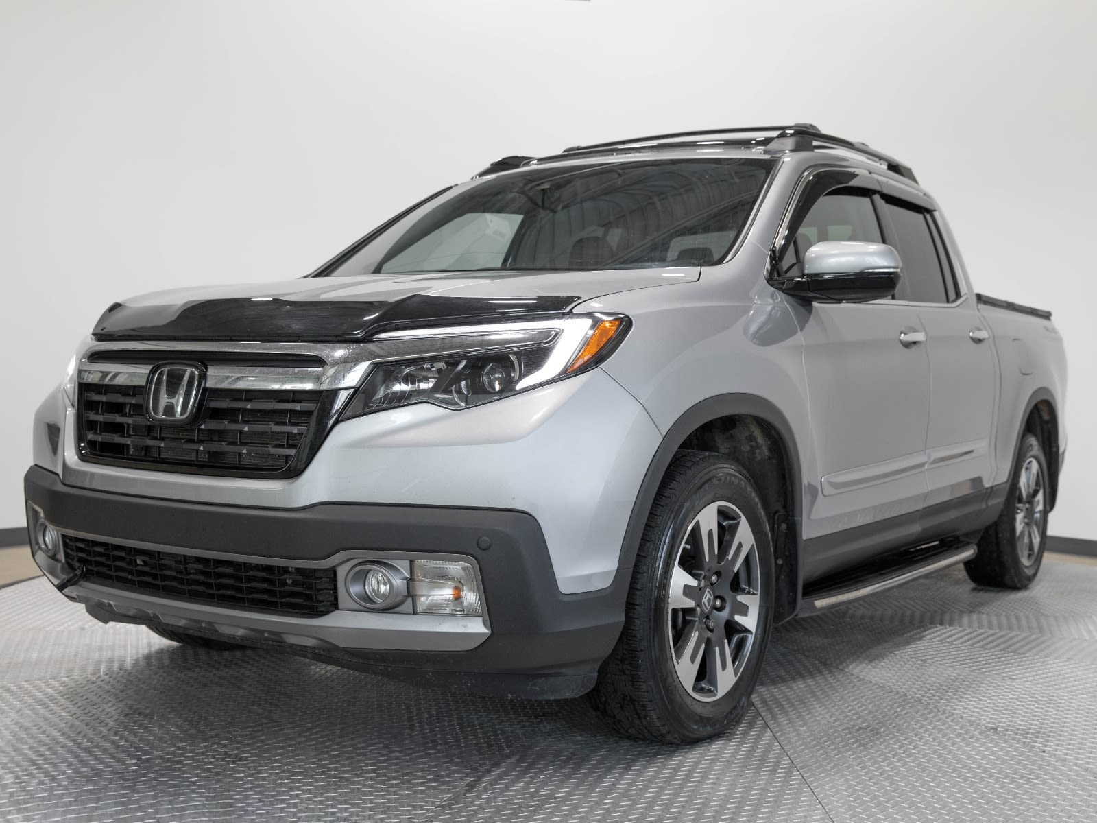  2019 Honda Ridgeline Pickup Truck  6-Speed Automatic